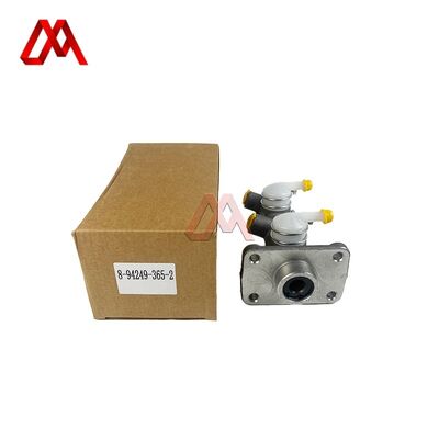 8-94441331-0 8-94249365-0 8944413310 894249365 Brake Master Cylinder Assembly Suitable for ISUZU NKR 4JB1